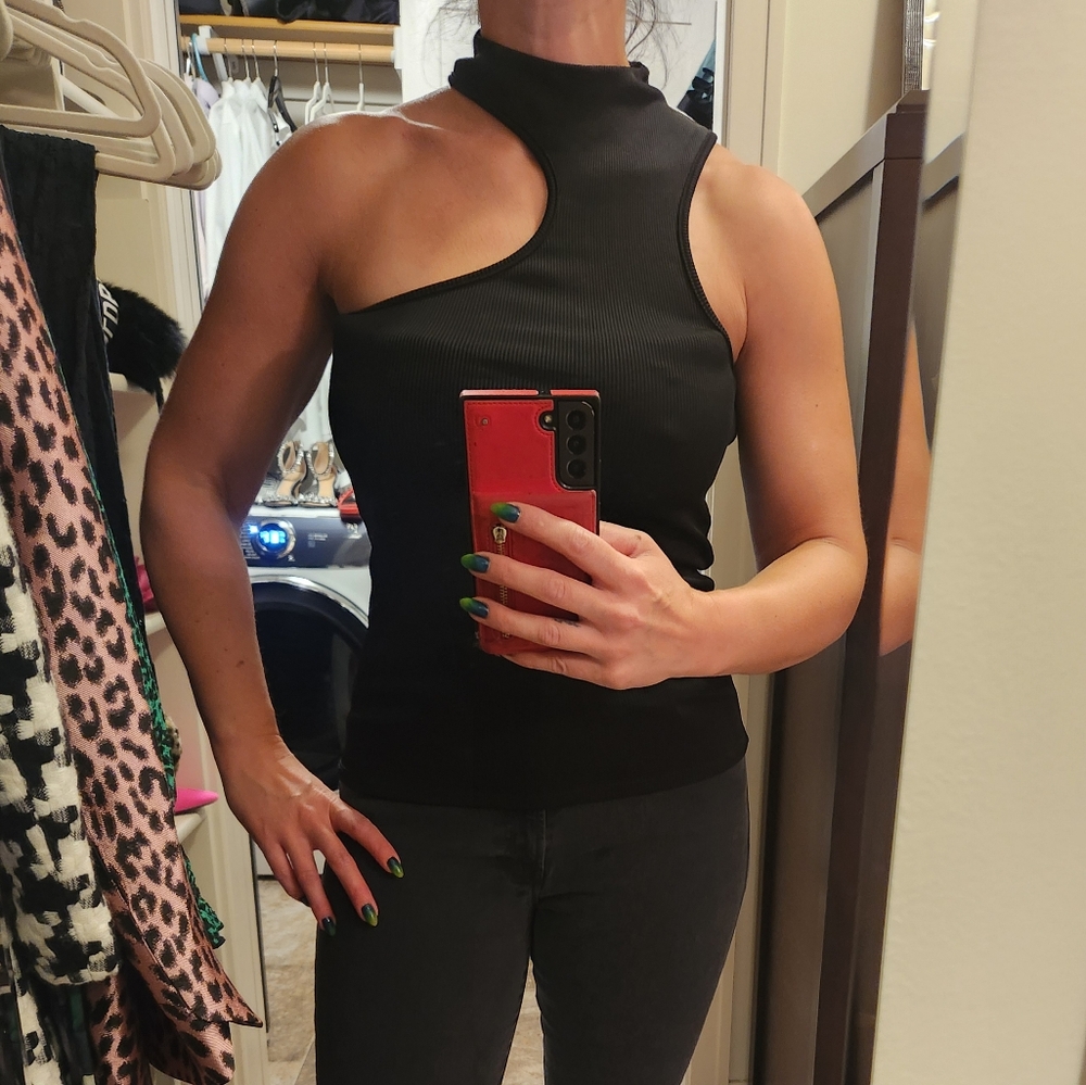 Anine Bing Asymmetrical top